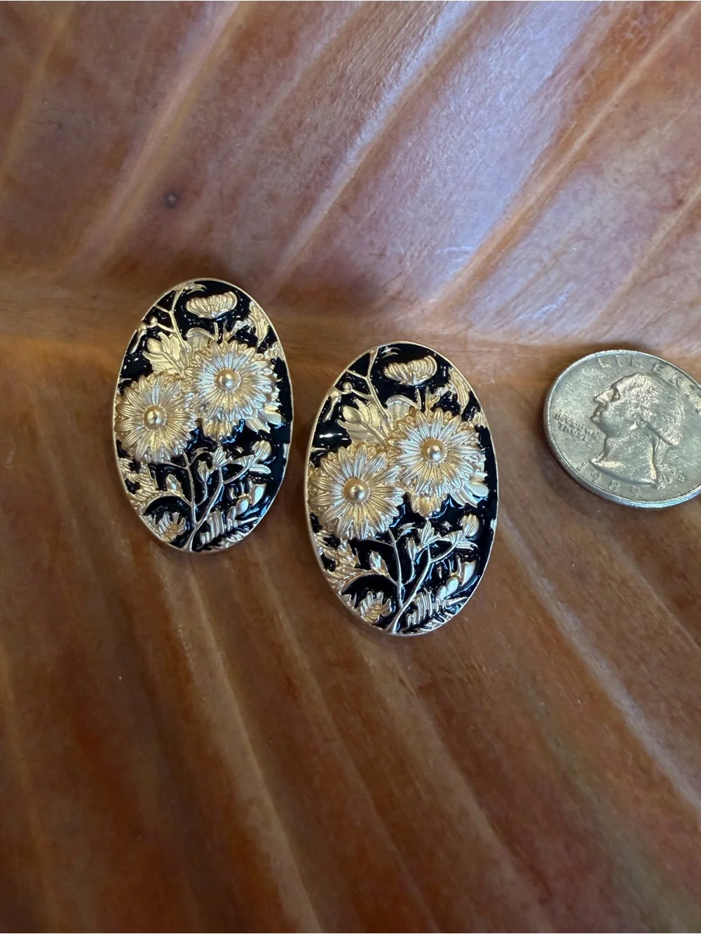 Gold and Black Floral Oval Decorative Accents